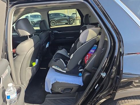 Used 2024 Hyundai Palisade SEL w/ Premium Package image 8