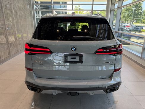 New 2026 BMW X5 xDrive40i AWD/4WD image 5
