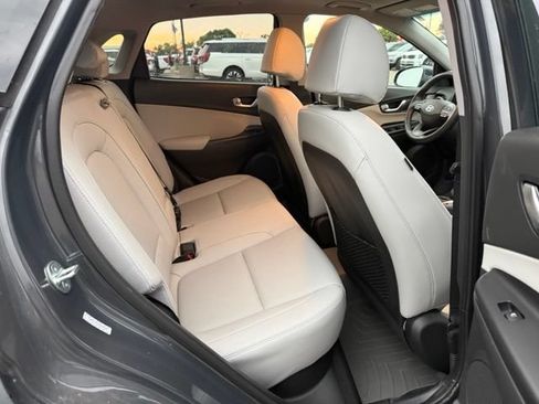 Used 2023 Hyundai Kona Limited w/ Cargo Package AWD/4WD image 13