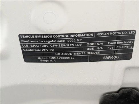 Used 2022 Nissan Leaf S image 22