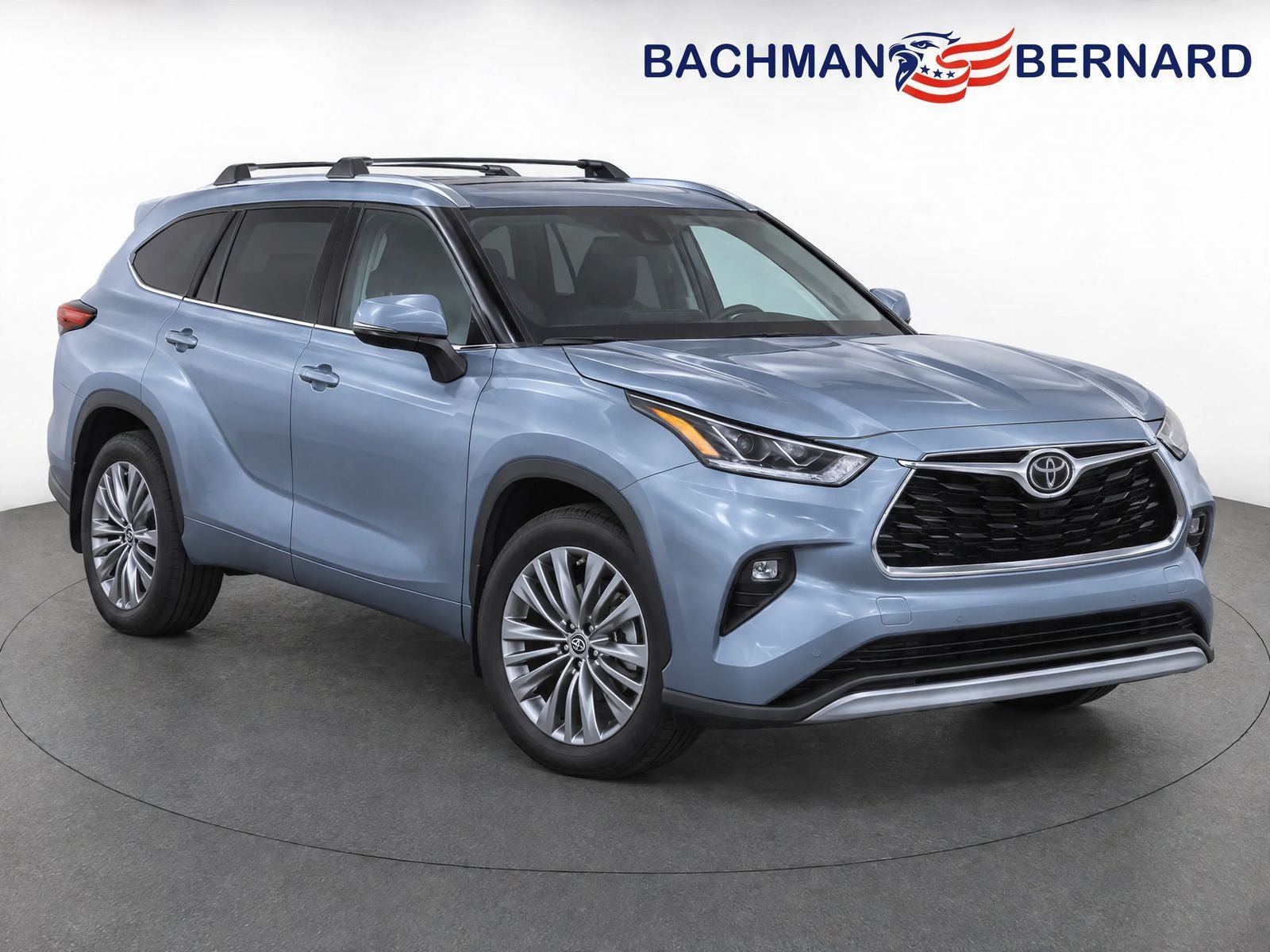 Used 2021 Toyota Highlander Platinum AWD/4WD image 1