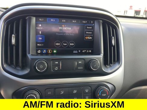 Used 2020 Chevrolet Colorado LT w/ LT Convenience Package image 12