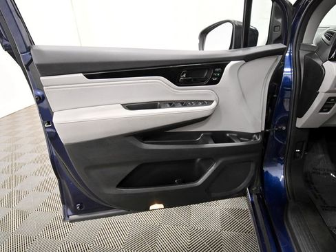 Certified 2023 Honda Odyssey Touring image 13