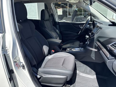 Used 2019 Subaru Forester Premium AWD/4WD image 14