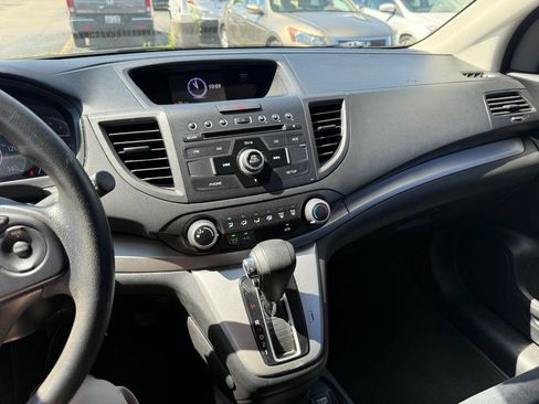Used 2013 Honda CR-V LX image 9