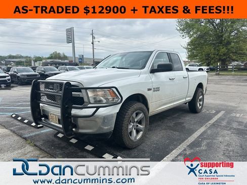 Used 2016 RAM 1500 Classic SLT image 1