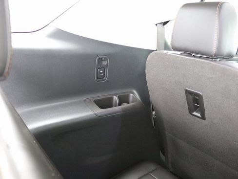 Used 2020 Chevrolet Traverse RS image 19