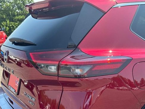 New 2026 Nissan Rogue Platinum AWD/4WD image 12