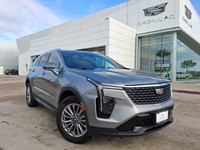 Certified 2025 Cadillac XT4 Premium Luxury