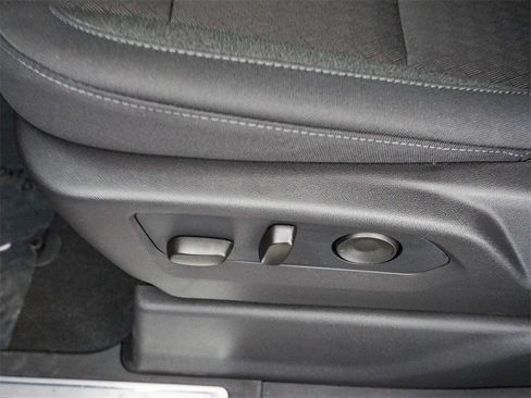 New 2026 Chevrolet Silverado 1500 LT image 21