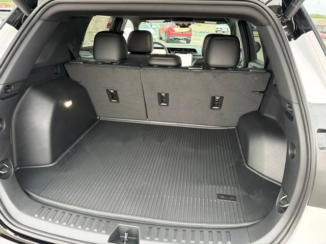 New 2026 GMC Terrain AT4 w/ Convenience Package III AWD/4WD image 26