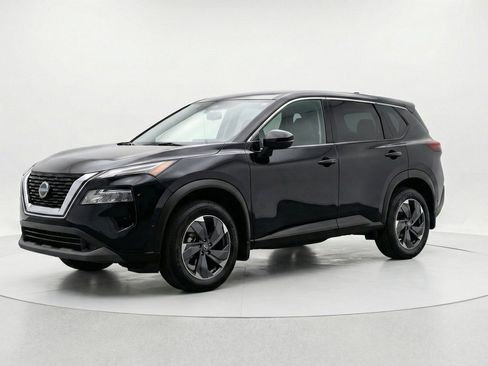 Used 2025 Nissan Rogue SV FWD image 3