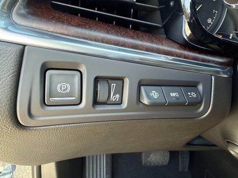 New 2026 Cadillac XT5 Premium Luxury w/ Driver Assist Package FWD image 31