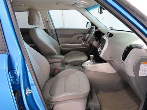 Used 2017 Kia Soul EV FWD image 32