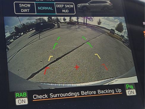 Used 2023 Subaru Ascent Limited image 16