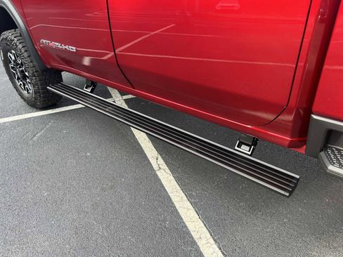 Used 2026 GMC Sierra 2500 AT4X image 30