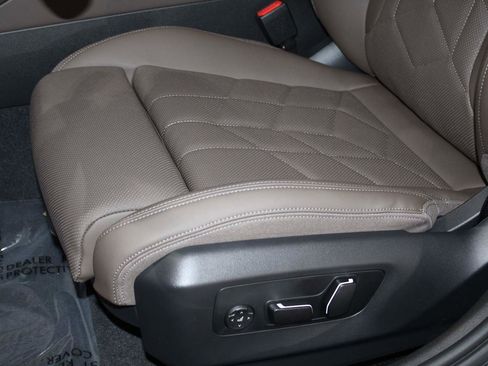 New 2026 BMW 530i w/ M Sport Package image 13