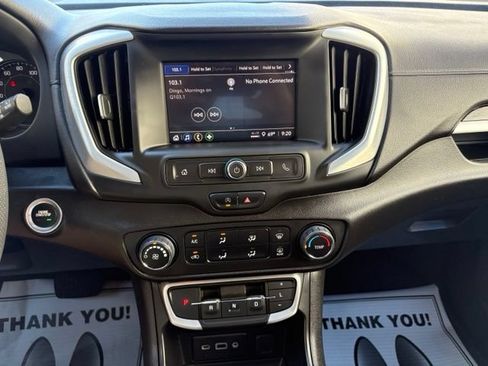Used 2023 GMC Terrain SLE FWD image 13