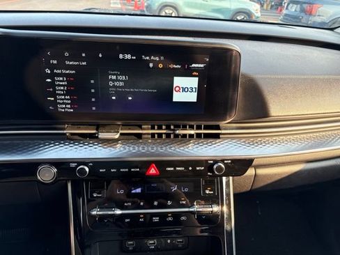 Used 2023 Kia Carnival SX Prestige FWD image 15