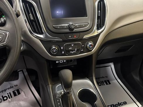 Used 2024 Chevrolet Equinox LS FWD image 9