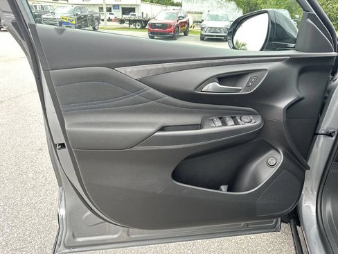 New 2026 Buick Envista Sport Touring w/ Convenience I Package FWD image 10