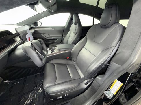 Used 2023 Tesla Model S Standard Range image 13