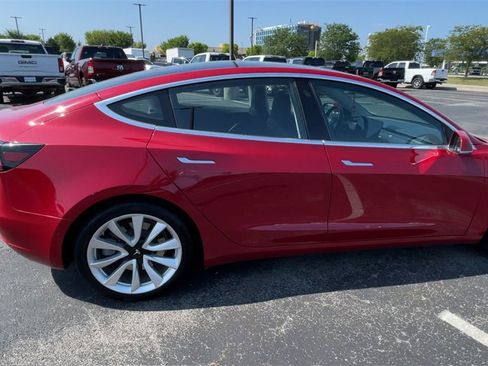 Used 2018 Tesla Model 3 Long Range image 2