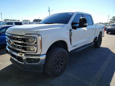 Used 2024 Ford F250 Lariat image 6