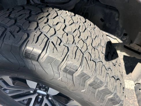 Used 2020 Ford F150 Raptor w/ Equipment Group 802A Luxury AWD/4WD image 6