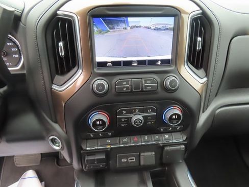 Certified 2022 Chevrolet Silverado 1500 High Country image 34