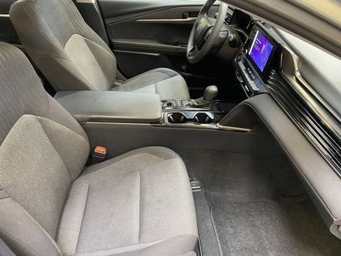 Used 2025 Toyota Camry LE FWD image 26