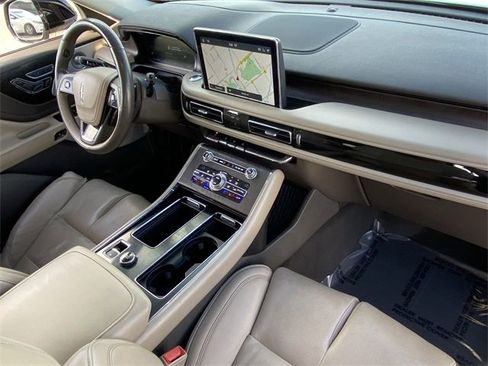 Used 2020 Lincoln Aviator Reserve w/ Equipment Group 202A image 14