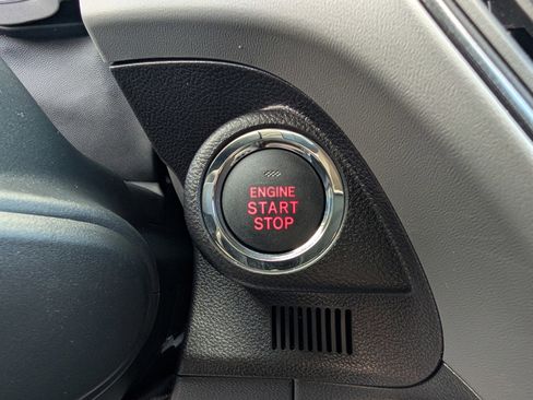 New 2025 Subaru Crosstrek 2.5i Limited image 12