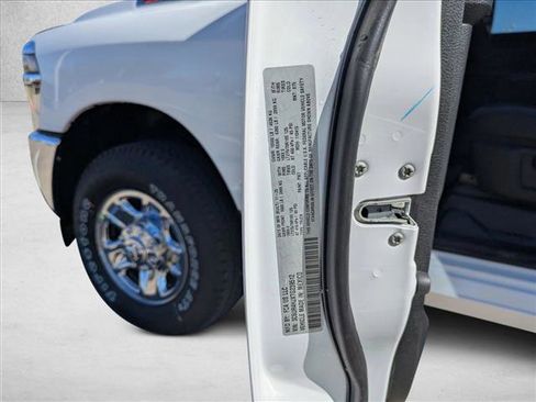 New 2026 RAM 2500 Tradesman w/ Chrome Appearance Group image 16