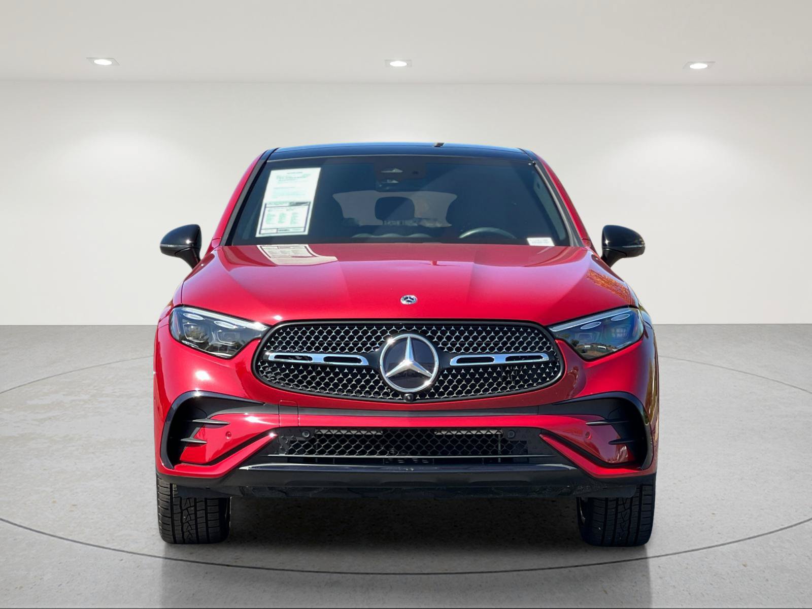 Used 2024 Mercedes-Benz GLC 300 4MATIC image 8