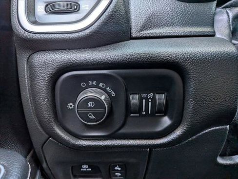 Used 2023 RAM 1500 Laramie AWD/4WD image 16