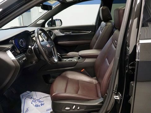 Certified 2023 Cadillac XT6 Premium Luxury w/ Technology Package image 13