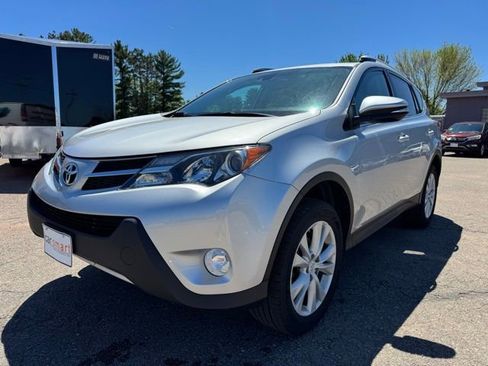 Used 2015 Toyota RAV4 Limited w/ Technology Package AWD/4WD image 3