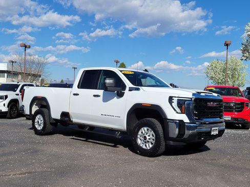 Used 2024 GMC Sierra 2500 Pro w/ Convenience Package AWD/4WD image 1