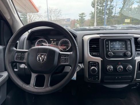 Used 2016 RAM 1500 Classic SLT image 17