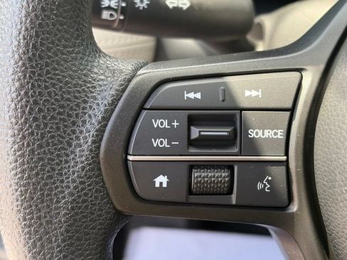 Certified 2024 Honda HR-V LX image 15