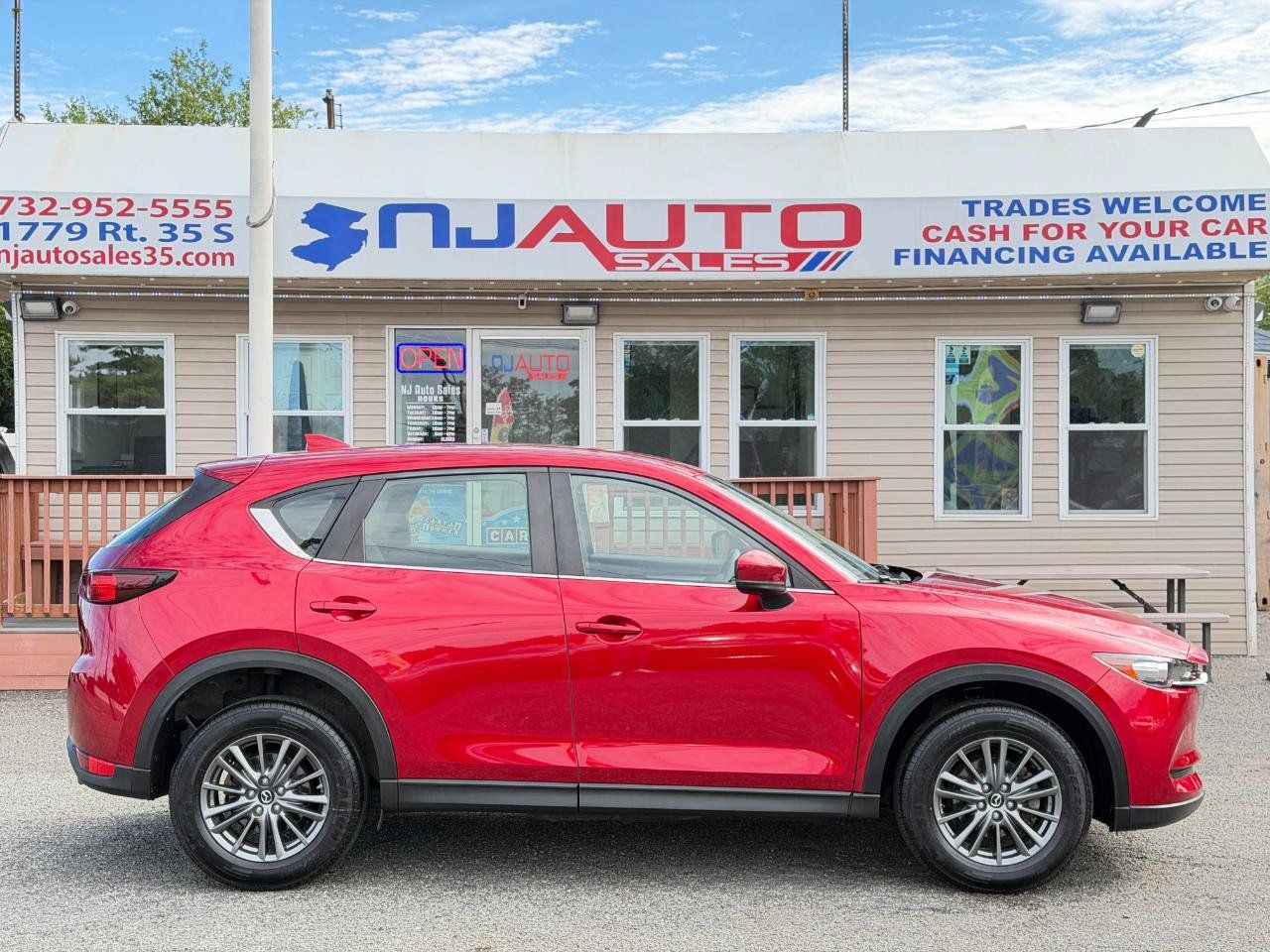 Used 2018 MAZDA CX-5 Sport w/ I-ACTIVSENSE Package AWD/4WD image 3