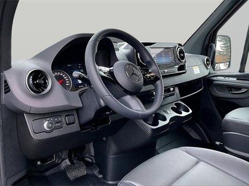 New 2026 Mercedes-Benz Sprinter 3500 image 8