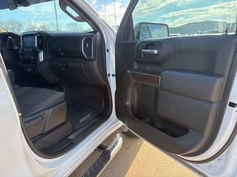 Used 2019 Chevrolet Silverado 1500 LT w/ All-Star Edition image 22
