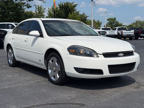 Used 2007 Chevrolet Impala SS w/ Convenience Package FWD image 2