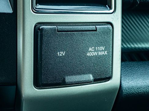 Used 2019 Ford F150 Lariat image 16