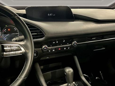 Used 2019 MAZDA MAZDA3 AWD Sedan w/ Preferred Package image 9