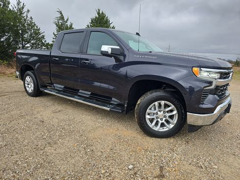 Used 2024 Chevrolet Silverado 1500 LT w/ Max Trailering Package image 2