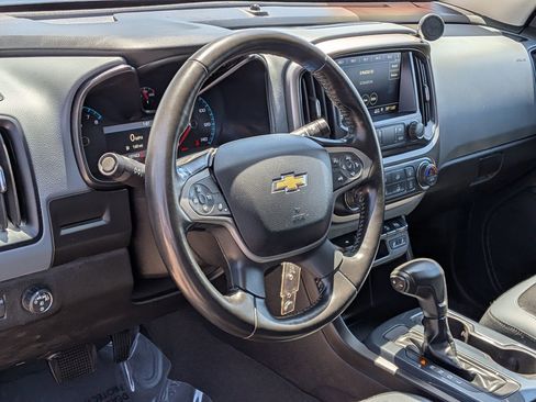 Used 2019 Chevrolet Colorado Z71 image 14