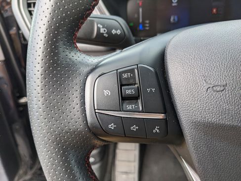 Used 2024 Ford Escape ST-Line FWD image 31